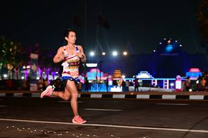 BIB: 272
                            <button type="button" onclick="openModal(15049313)" class="btn btn-primary btn-sm float-right btn-popup" data-toggle="modal" data-target=".modal-high-quality">
                        <i class="fas fa-shopping-cart"></i> Add to Cart
                    </button>
                                            <button type="button" onclick="isThisMe(15049313, true)" class="btn btn-success btn-sm float-right btn-popup btn-isme hidden" data-toggle="tooltip" data-placement="bottom" title="นี่คือรูปของคุณใช่ไหม คลิกที่นี่เพื่อเอาเข้าอัลบั้ม">
                        <i class="fas fa-plus"></i> Add to album
                    </button>
                    <button type="button" onclick="isThisMe(15049313, false)" class="btn btn-warning btn-sm float-right btn-popup btn-isnotme hidden">
                        <i class="fas fa-ban"></i> Remove from album
                    </button>